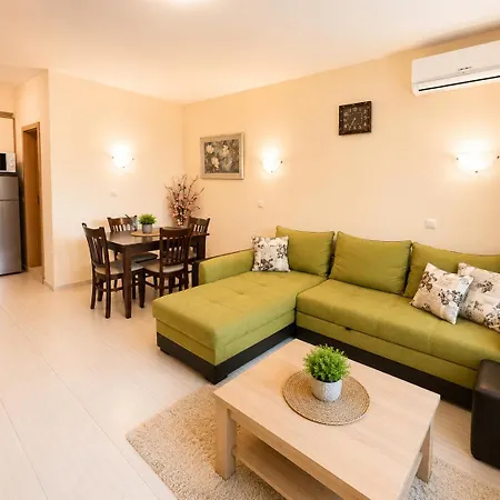 Apartment Diamond Bay - Pool And Slantschew brjag
